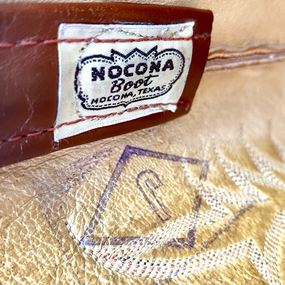 Vintage Nocona Men's Western Bullhide Leather Cowboy Boots Made in the USA - Picture 11 of 13